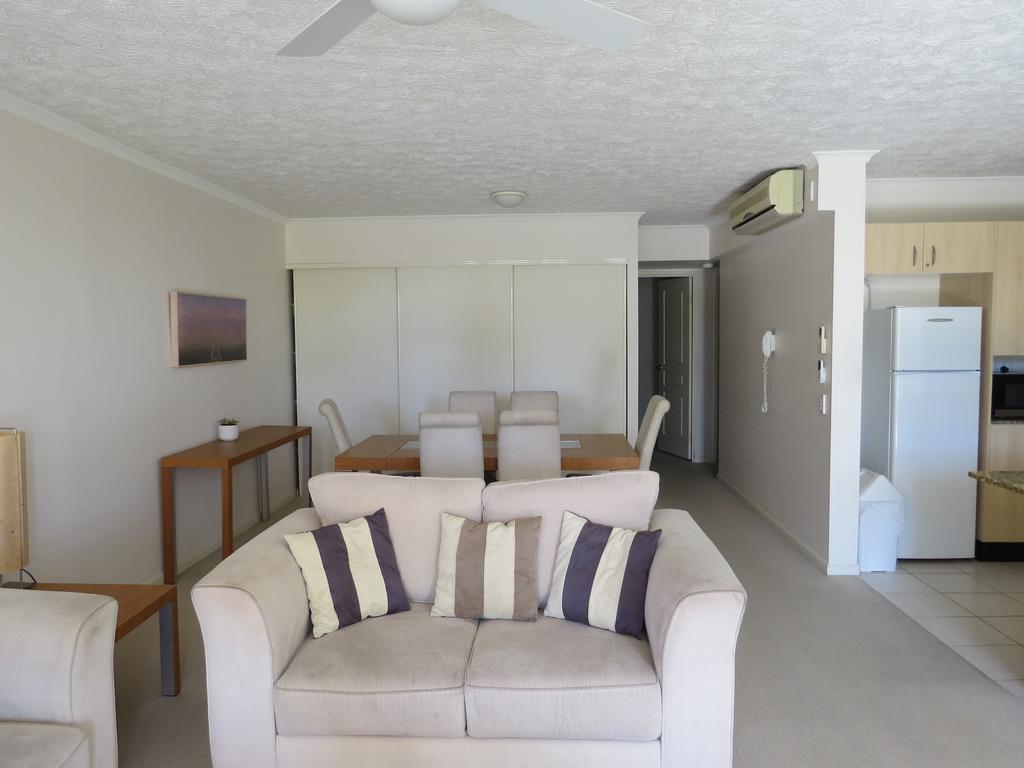 The Village At Burleigh Gold Coast Room photo